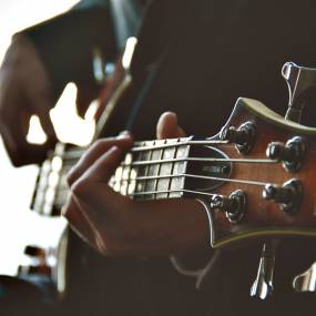 How to Tune Your Banjo Using a Piano